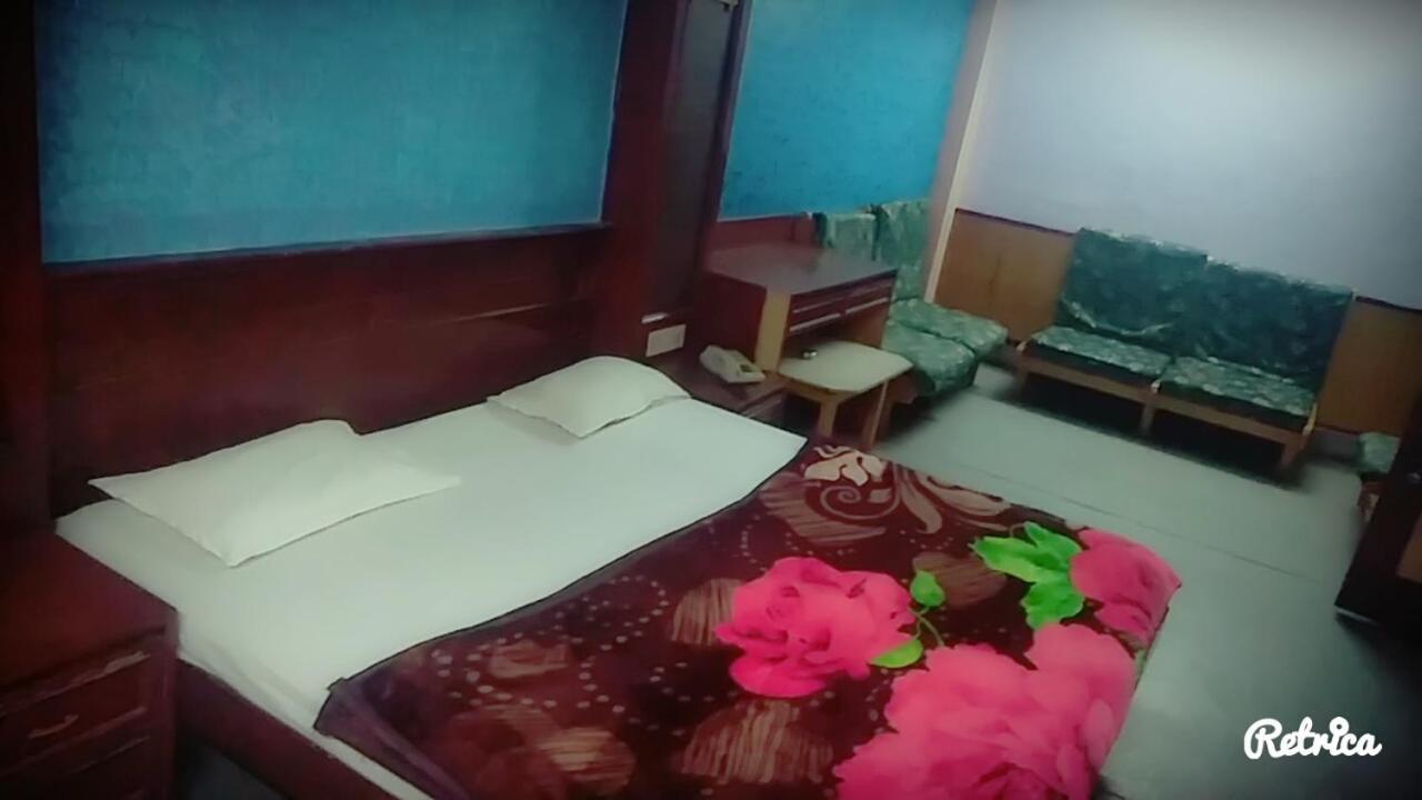 New Crown Hotel Indore Zewnętrze zdjęcie