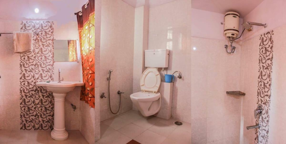 New Crown Hotel Indore Zewnętrze zdjęcie